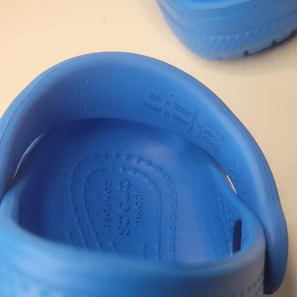 CROCS Blue Sandals Lightweight Foam Design - Picture 4 of 8